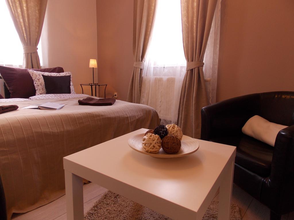 Eden Villa Apartmanhaz Balatonfüred Oda fotoğraf