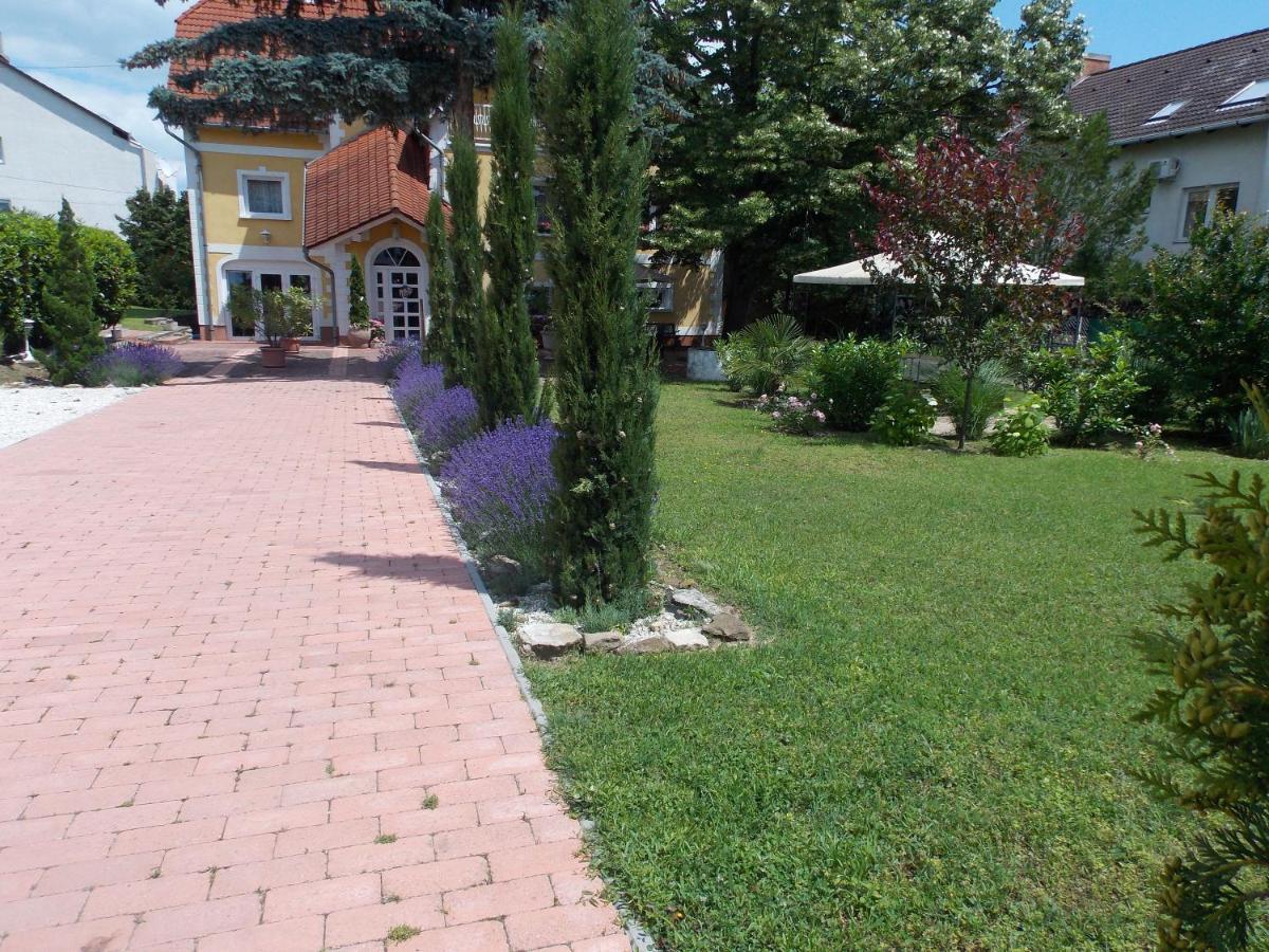 Eden Villa Apartmanhaz Balatonfüred Dış mekan fotoğraf