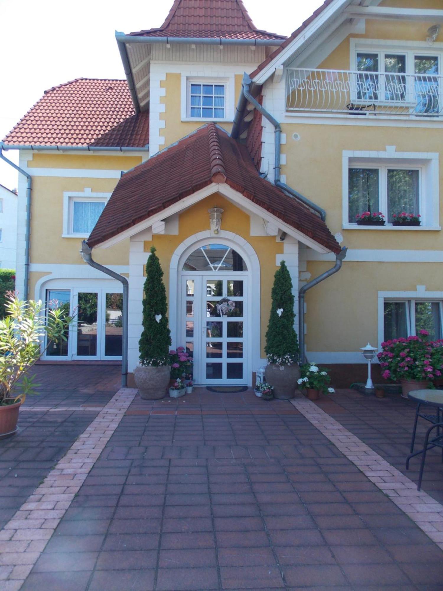 Eden Villa Apartmanhaz Balatonfüred Dış mekan fotoğraf
