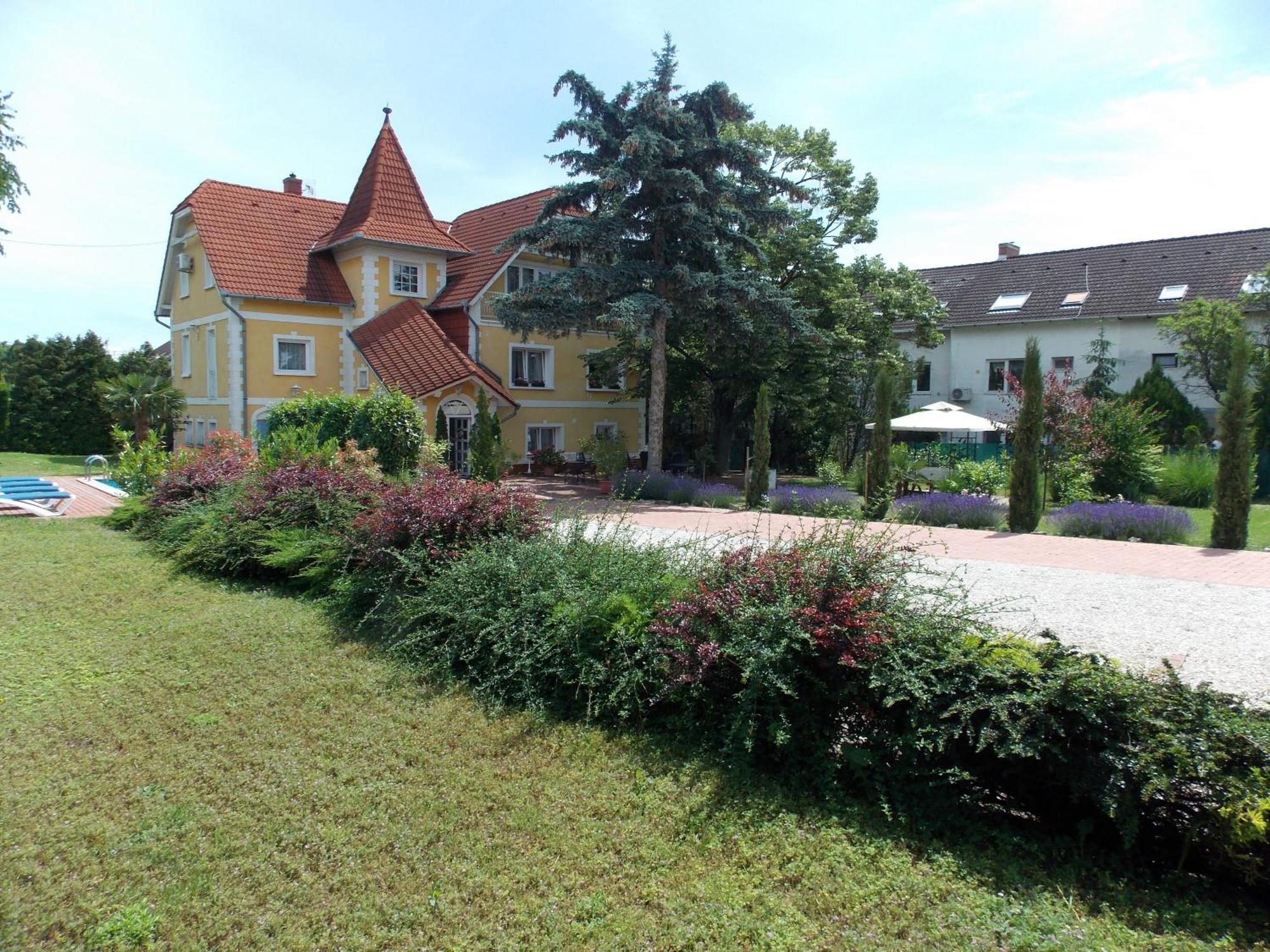 Eden Villa Apartmanhaz Balatonfüred Dış mekan fotoğraf